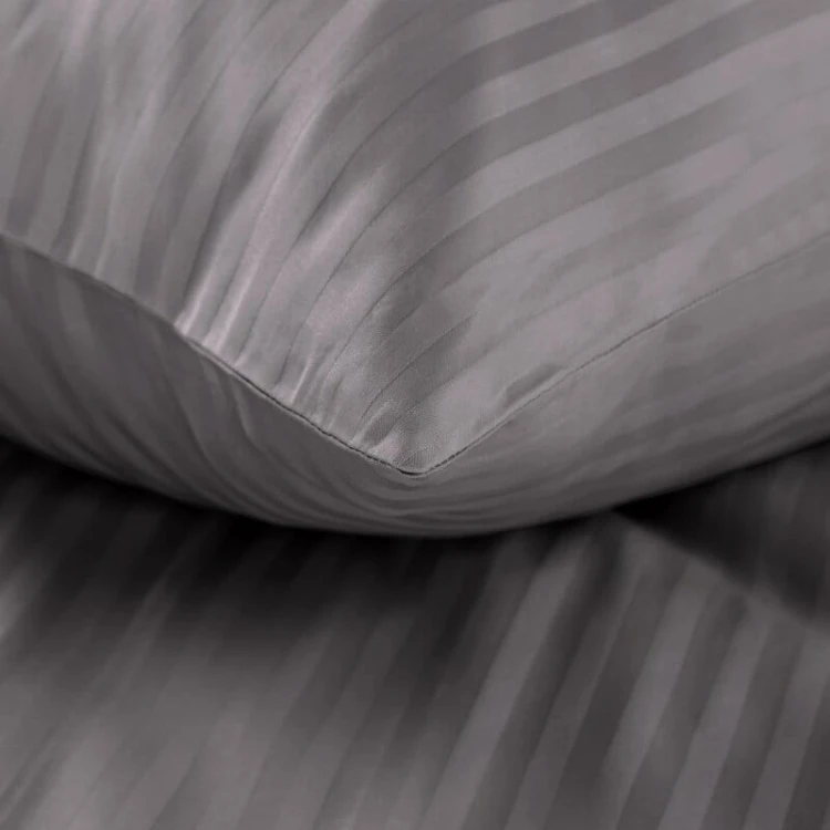 KOMPLET POŚCIELI - adamaszek satynowy - 160x200 NA ZAMEK