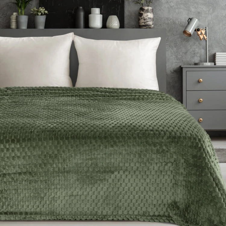 Puszysty Koc CINDY super soft 3D - 150x200 cm oliwka