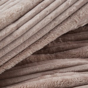 Puszysty Koc 3D super soft - NINA - 150x200 cm pudrowy