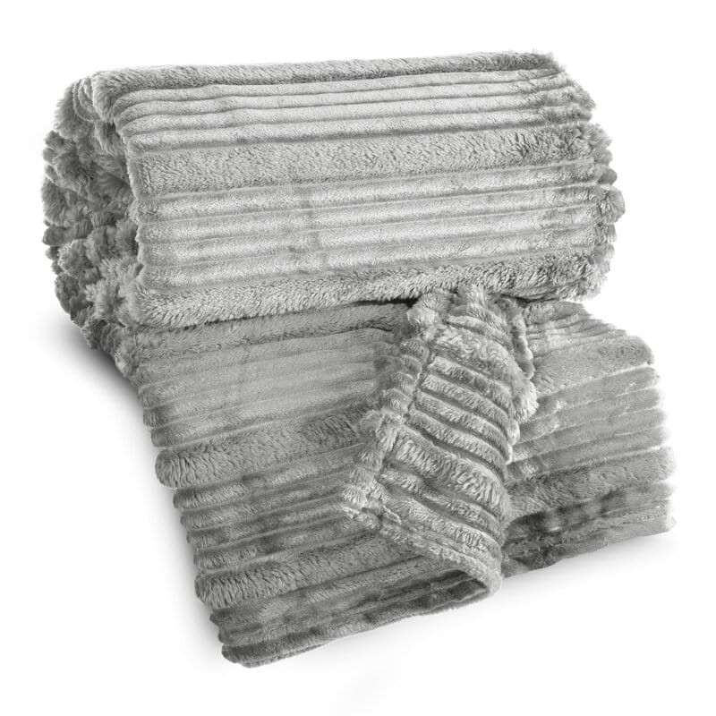 Puszysty Koc 3D super soft - NINA - 150x200 cm srebrny