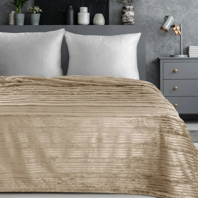 Puszysty Koc 3D super soft - NINA - 200x220 cm krem