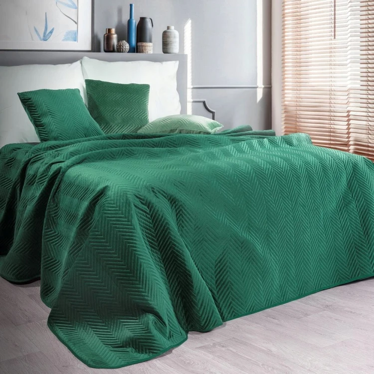 Narzuta-dekoracyjna-SOFIA-200x220-ciemnozielona-Dlugosc-220-cm