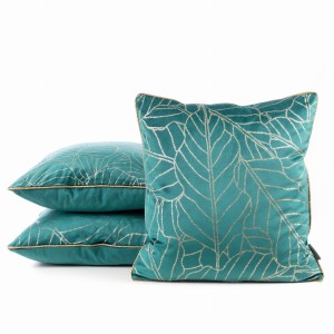 limited collection -POSZEWKA DEKOR - lili - VELVET 45X45 ZŁOTY nadruk